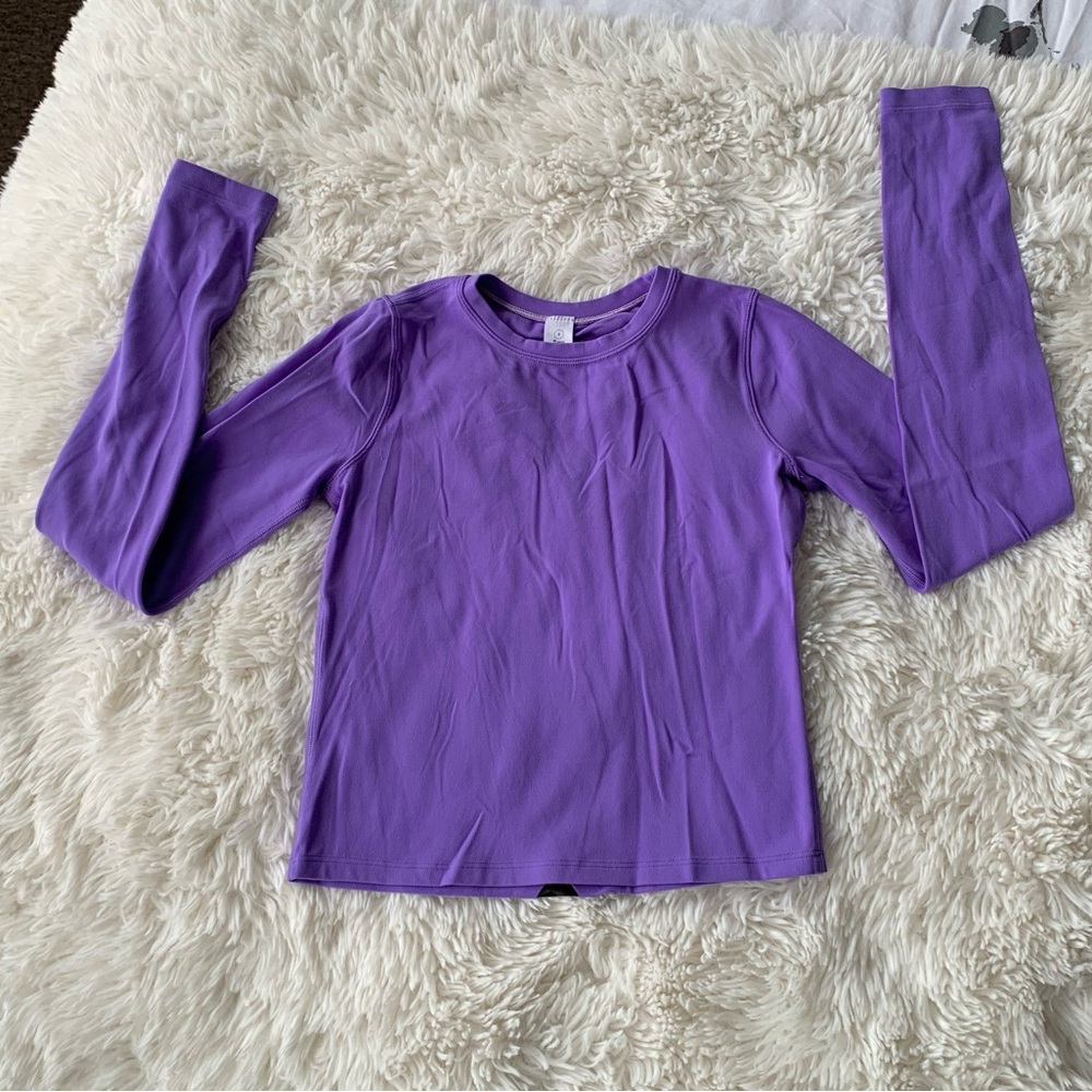 1966.💎Ivivva long sleeve top